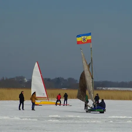 Zum Froschkoenig * Ahrenshoop