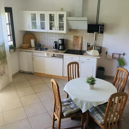 דירה Zum Froschkoenig *