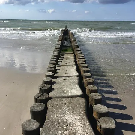 Zum Froschkoenig * ארנסהופ